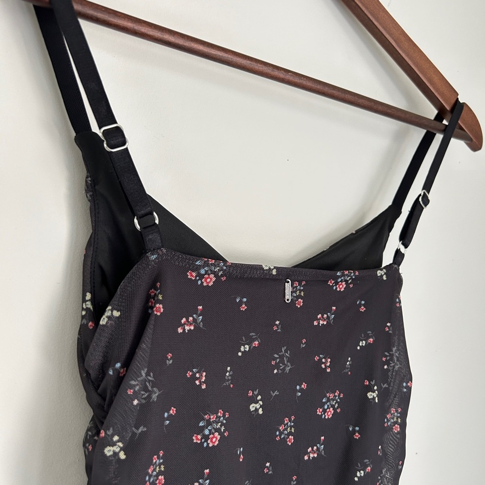 Guess Black Floral Ruched Detail Tulle Bodysuit ~ size XS ~ perfect condition - Picture 5 of 6
